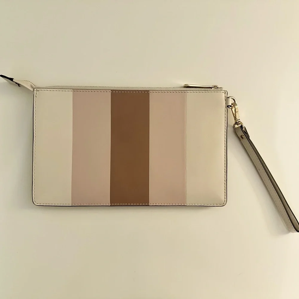 Michael Kors Daniela tricolor wristlet/clutch - Picture 3 of 3